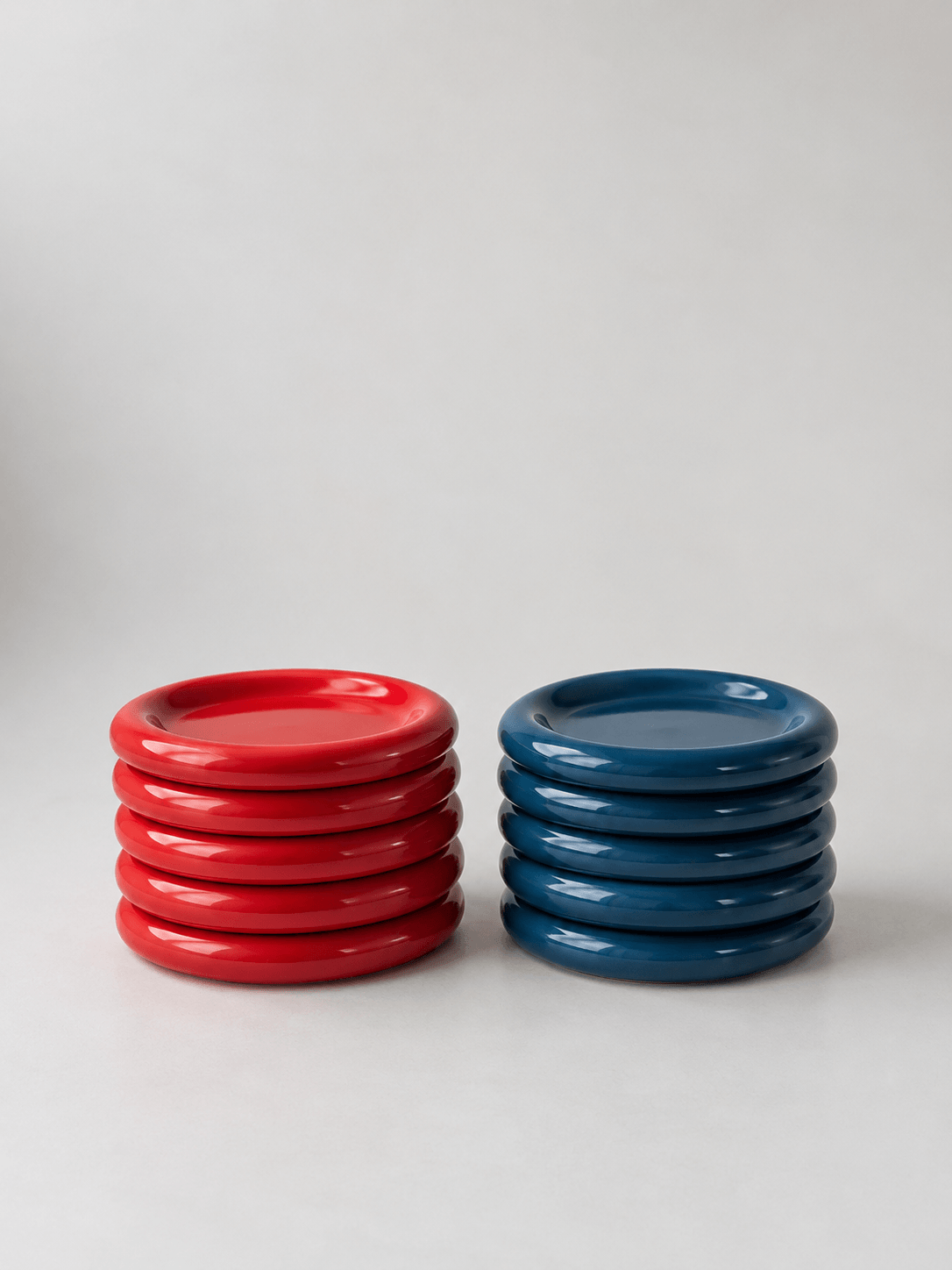 The Color Pop Plate Set ( Blue & Red)