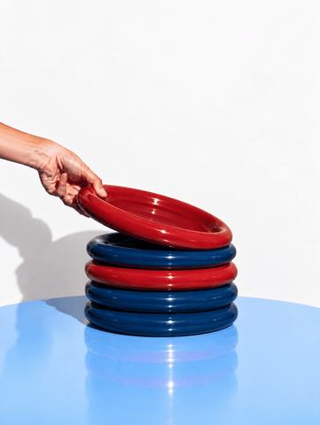 The Color Pop Plate Set ( Blue & Red)