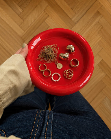 Red Flag Bubble Plate
