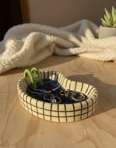 The Mini Pool Tray